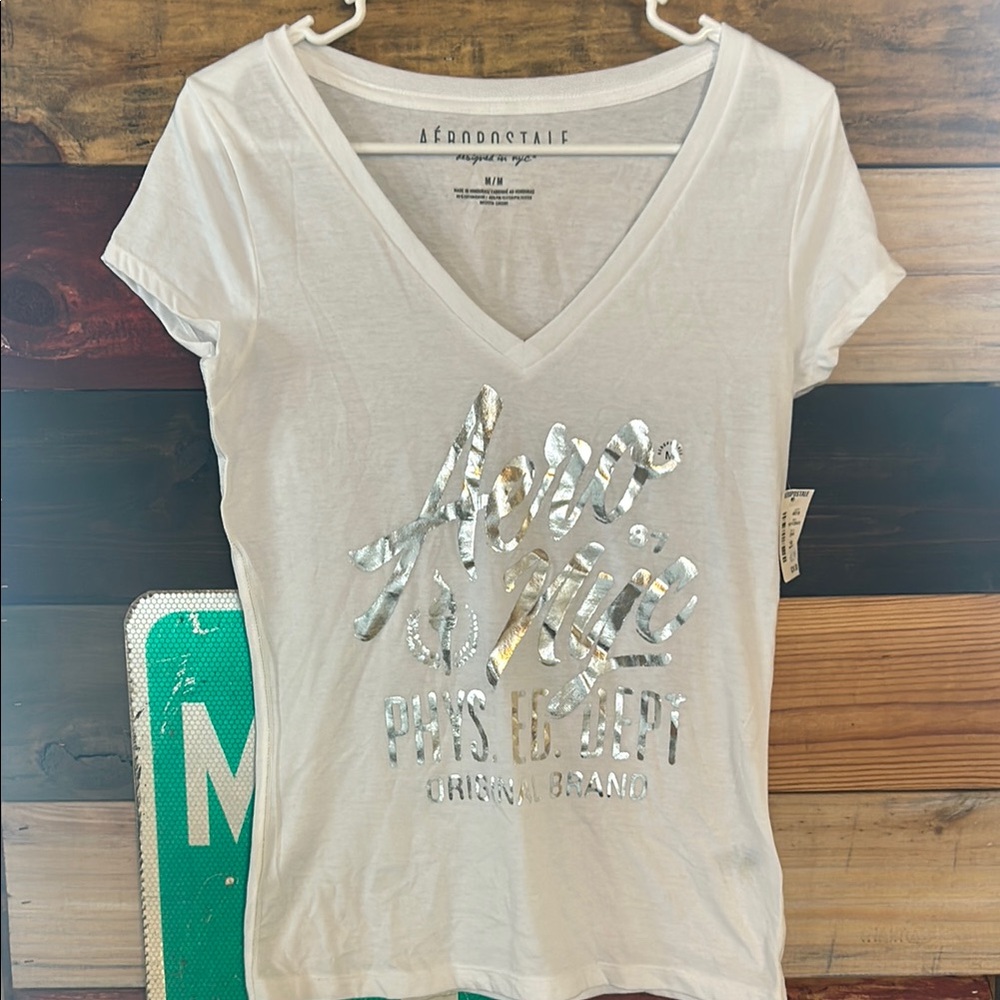 Aeropostale Silver Graphic Fitted T-Shirt